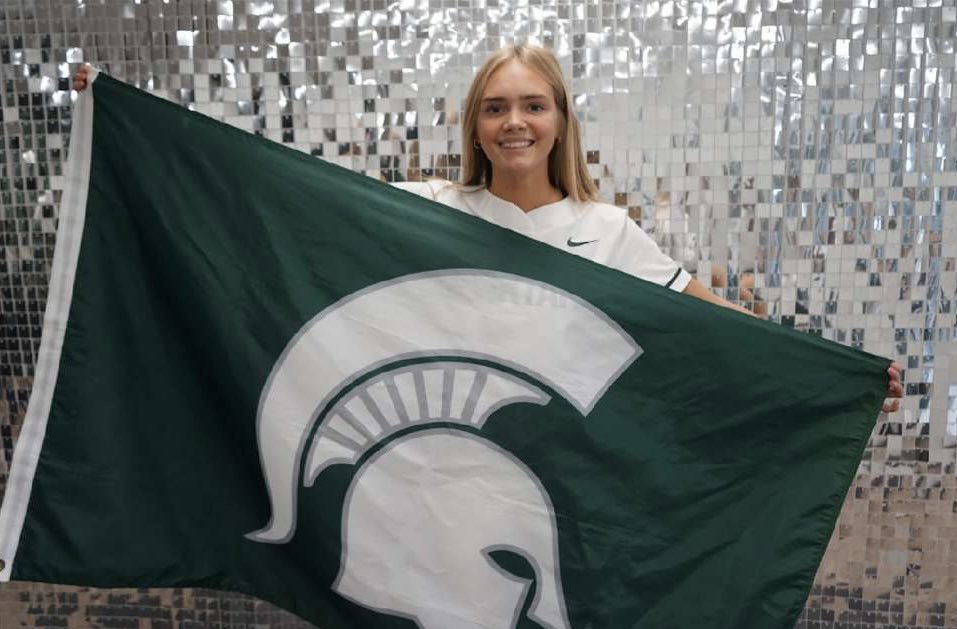 Ella Girard tweet media