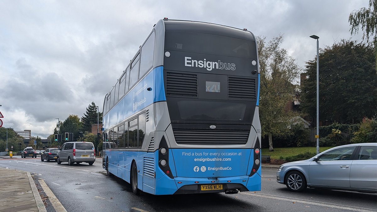 WillsBusSpot's tweet photo. #FirstLoan 19/10/24
Ever since First Essex brought Ensignbus nearly two years ago, Ensignbus ADL Enviro400 MMC 132 YX66 WLH (Ex 772 URB) has spent more time with First Essex than Ensignbus. After a spell with Chelmsford, it is now on loan to First Colchester for the X20 as 34432. https://t.co/6m03U7sxkv