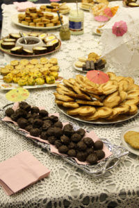 A Conflagration of Research: Victorians &amp; Food, Etiquette, Photo Resources bit.ly/3HTzaoM