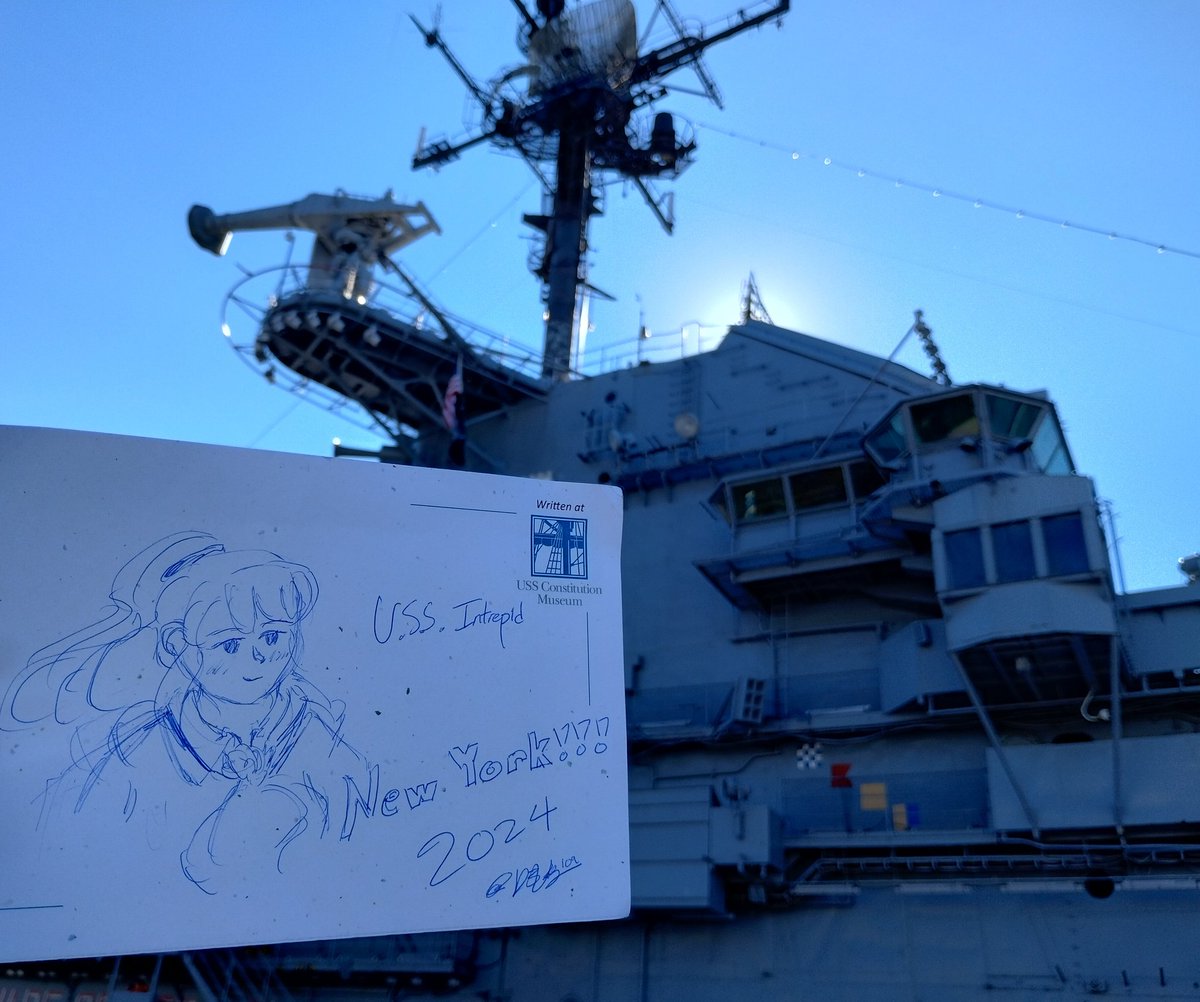 DBetz109's tweet photo. I brought Intrepid to Intrepid!
#艦これ #USSIntrepid https://t.co/LIklzj3P1I