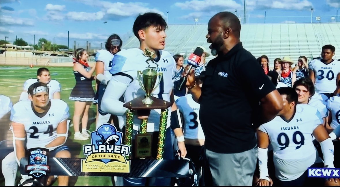 🙏🏼 Blessed to receive the Offensive Player of the Game Award! 🏆 None of this would be possible without the guys in the trenches and the studs in the backfield 🏈. So grateful to be surrounded by the best coaches and teammates! #JagNation🐆💨
<a href="/CTJFootball/">Johnson Football</a> <a href="/mchugh_troy/">TMAD 🇺🇸</a>