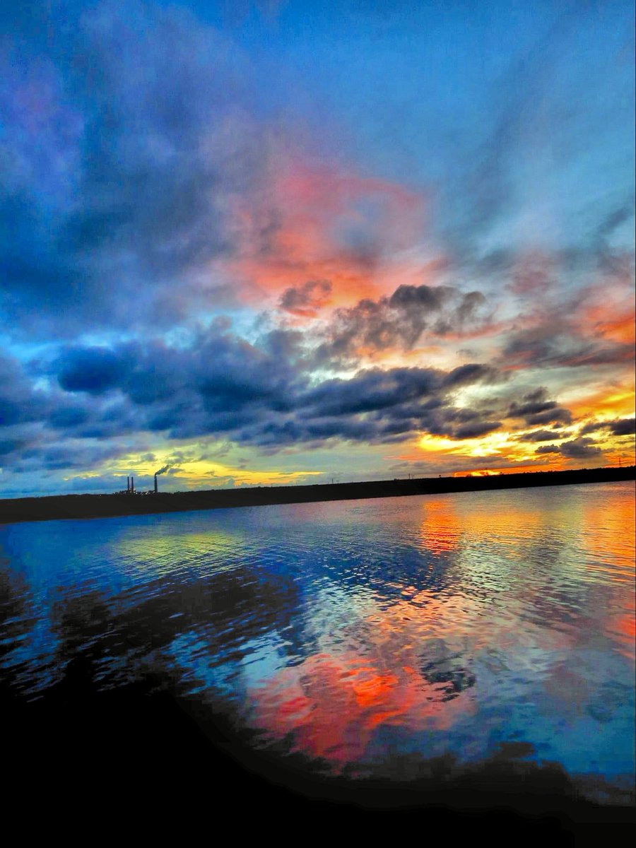 hight12941's tweet photo. Escambia Bay, Fl❤️❤️❤️ https://t.co/jTRKsGUgDW