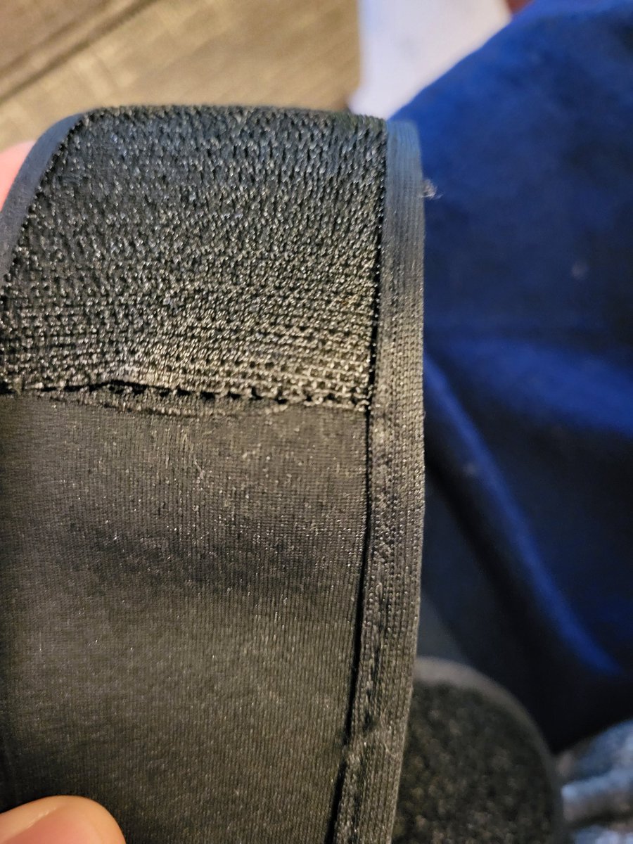 KolarSteve412's tweet photo. @MrxProducts so I bought some of your lifting gloves used them 5 times and the velcro is starting to pull away from the wrist wraps disappointed https://t.co/ZXeB80iacp