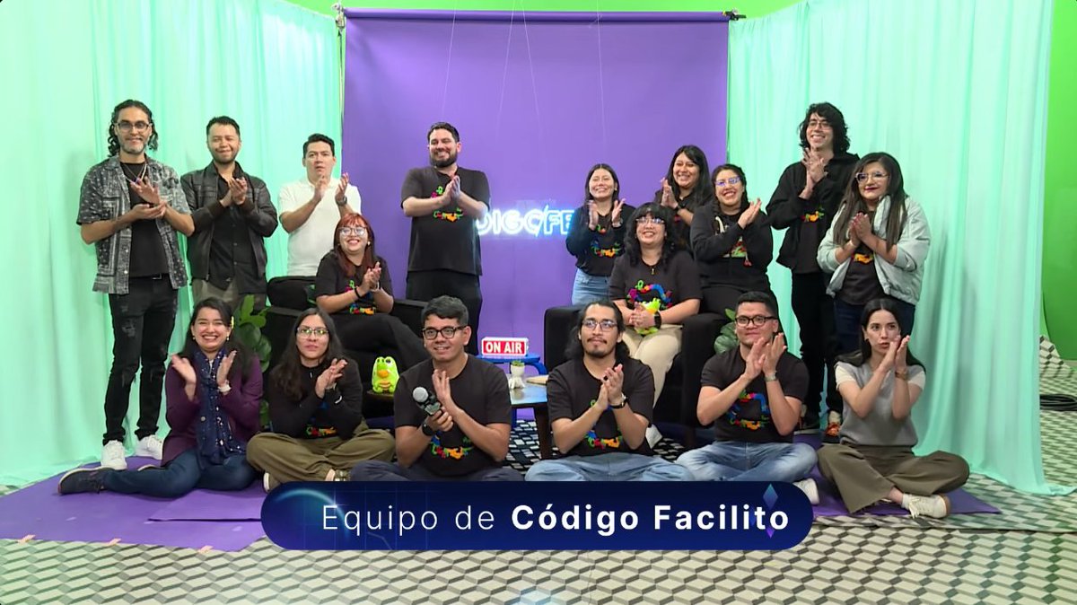 LaMatemaga's tweet image. Estoy muy agradecida con la vida y con Dios por la gran experiencia que tuve este fin de semana con el equipo de @codigofacilito y algunos de los profesores para el #CODIGOFEST de este año.

La verdad trabajar codo con codo ha sido un sueño para mí 🥺