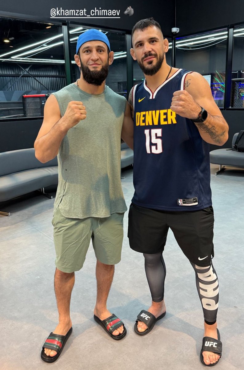 mma_orbit's tweet photo. Khamzat Chimaev and Aleksandar Rakic pose for a photo together ahead of their returns at #UFC308 🤝 https://t.co/eTxtNTg5tt