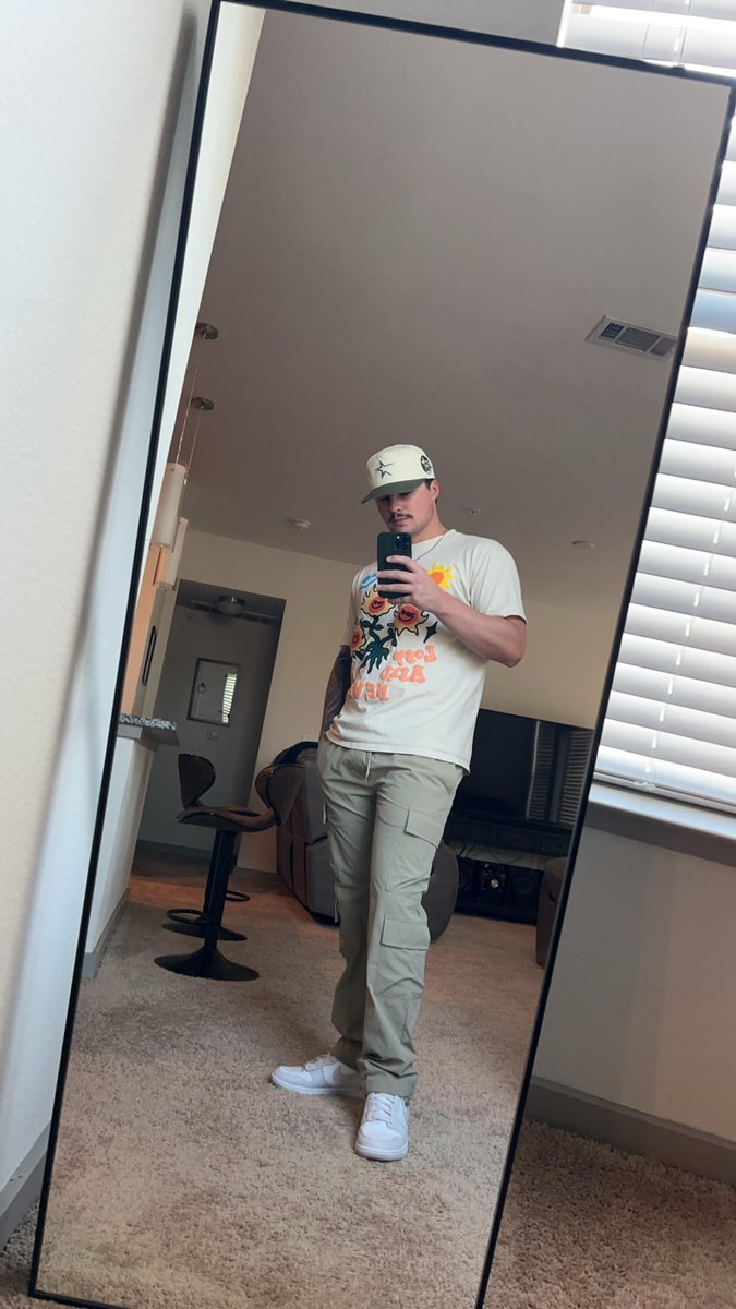 ColtonJohnsonn's tweet image. Seeing double