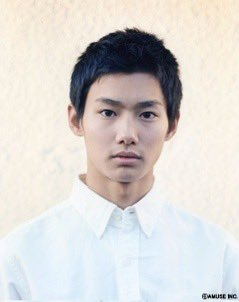 exonike's tweet photo. 昨日この頃の野村周平に似てる人とリアルできて、さらにお兄さんかっこいいですって何回も言われたからもう死んでもいい https://t.co/R0uQCZUDtA