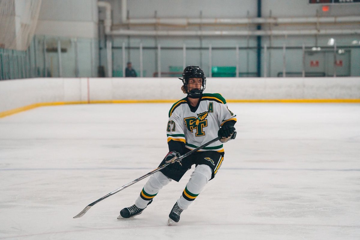 Rachel Thatcher tweet media