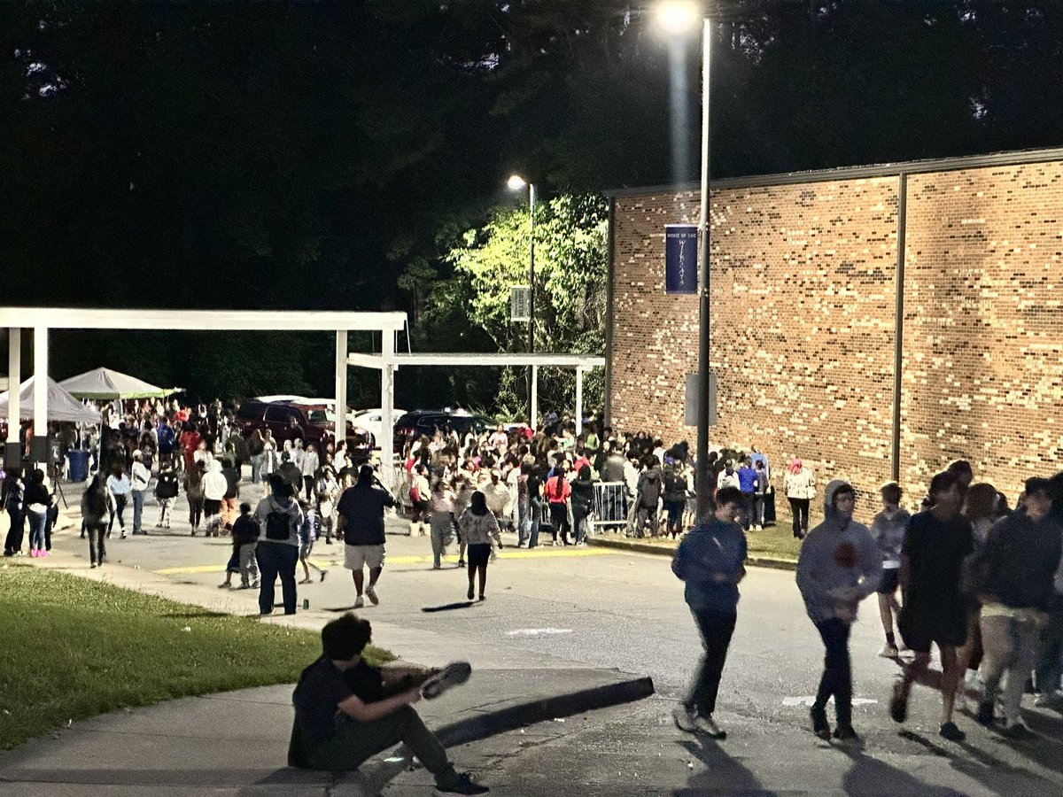 Griffin MS Wildcats (@gms_wildcats) on Twitter photo Last night’s annual fundraiser for the GMS Foundation was a success! Thank you to everyone who helped make the Haunted House a hit! <a href="/DrLoraleeHill/">Loralee Hill</a> <a href="/LynzeeCourtney/">Lynzee Courtney</a> <a href="/mbeas21/">Mia Beasley</a> <a href="/ButlerNneka/">Nneka Butler</a> Last night’s annual fundraiser for the GMS Foundation was a success! Thank you to everyone who helped make the Haunted House a hit! <a href="/DrLoraleeHill/">Loralee Hill</a> <a href="/LynzeeCourtney/">Lynzee Courtney</a> <a href="/mbeas21/">Mia Beasley</a> <a href="/ButlerNneka/">Nneka Butler</a>
