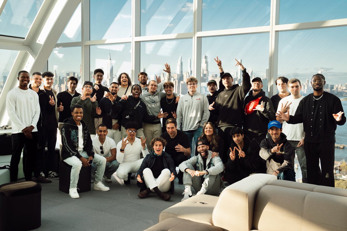 All I see about Lemon Squeezy and Stripe is always that it's a trade off

Both have some cool features but are missing elements that the other platform offers.

Personally, I think this is where a new platform will emerge and dominate.

My prediction is <a href="/WhopIO/">Whop</a> 

It takes like 10