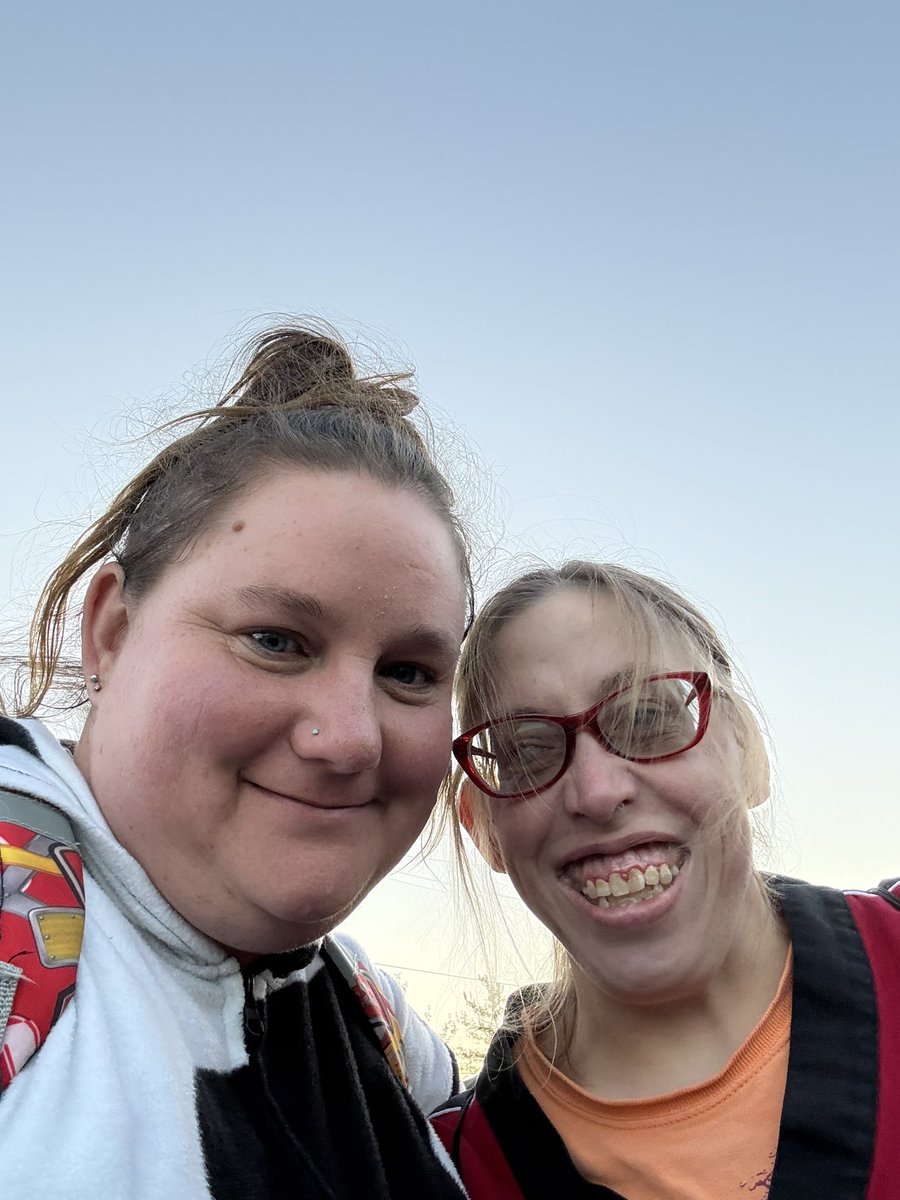 PylesSteph's tweet image. Halloween costumes cow and karate