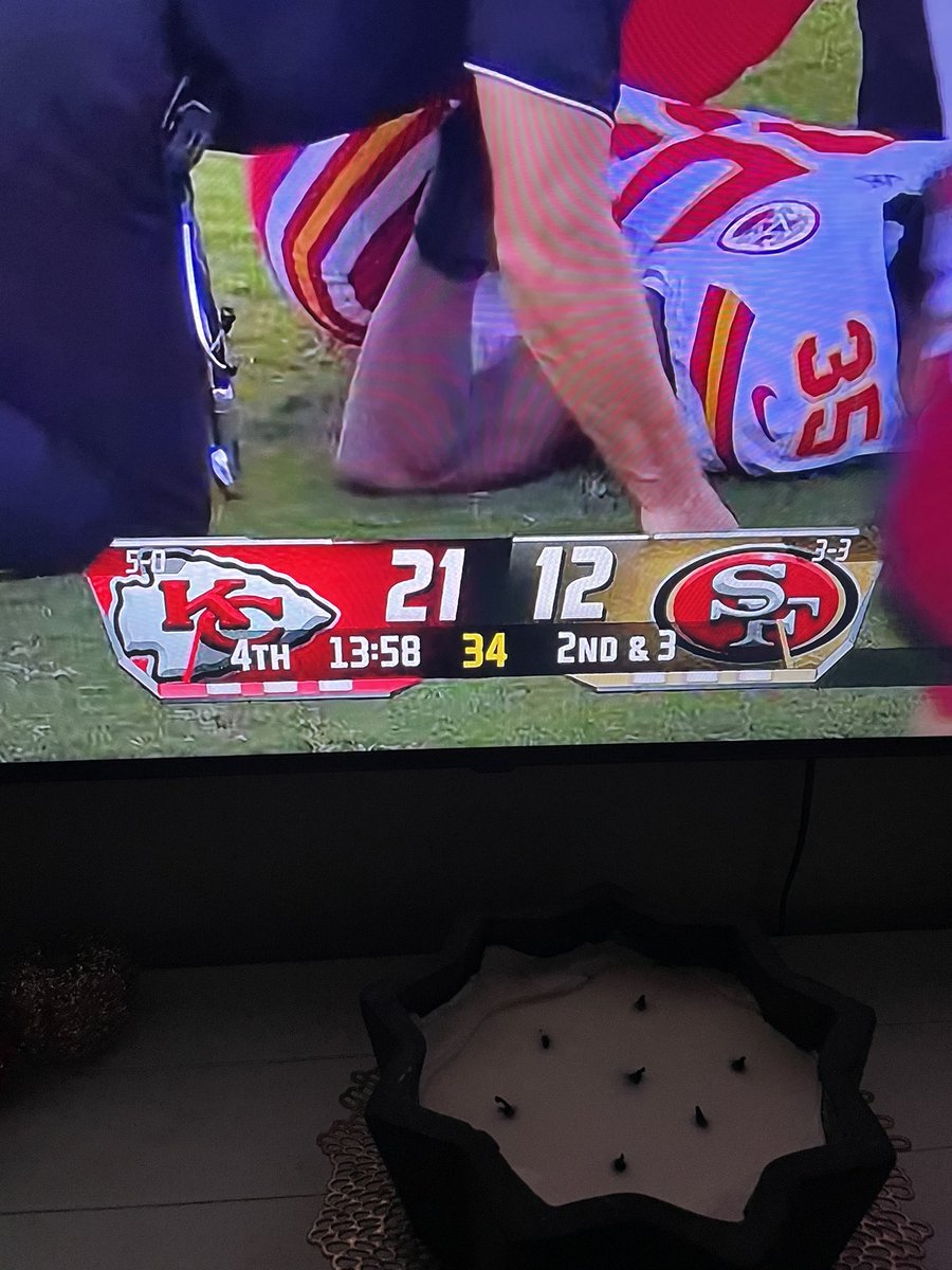 Joey Carson tweet media