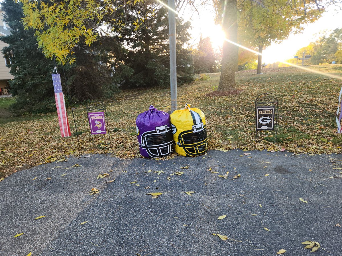 Dave Helke tweet media