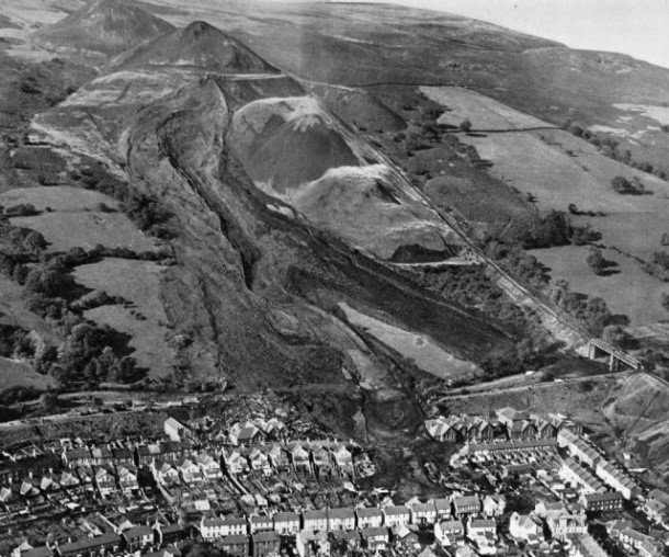 WeAreFSACymru's tweet image. 58 years ago today, our valley suffered such terrible pain. May they rest in peace.
