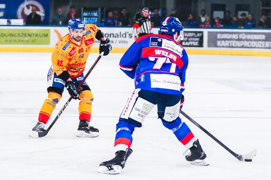 Nick Welsh had himself a solid game as he recorded an assist in TWK Innsbruck's 4-2 loss against the Bolzano Foxes.

This was a good test for the club as Bolzano is a first place team in the ICEHL🇦🇹 standings.

#HockeyX #ICEHL #NovaScotia