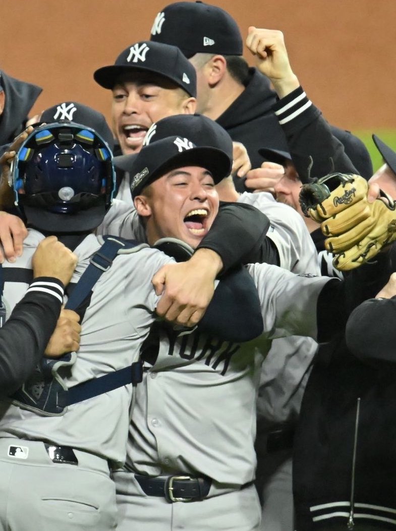 ncostanzo24's tweet photo. Just a couple lifelong Yankee fans that get to play for them in the World Series https://t.co/K7fRCAtuOr