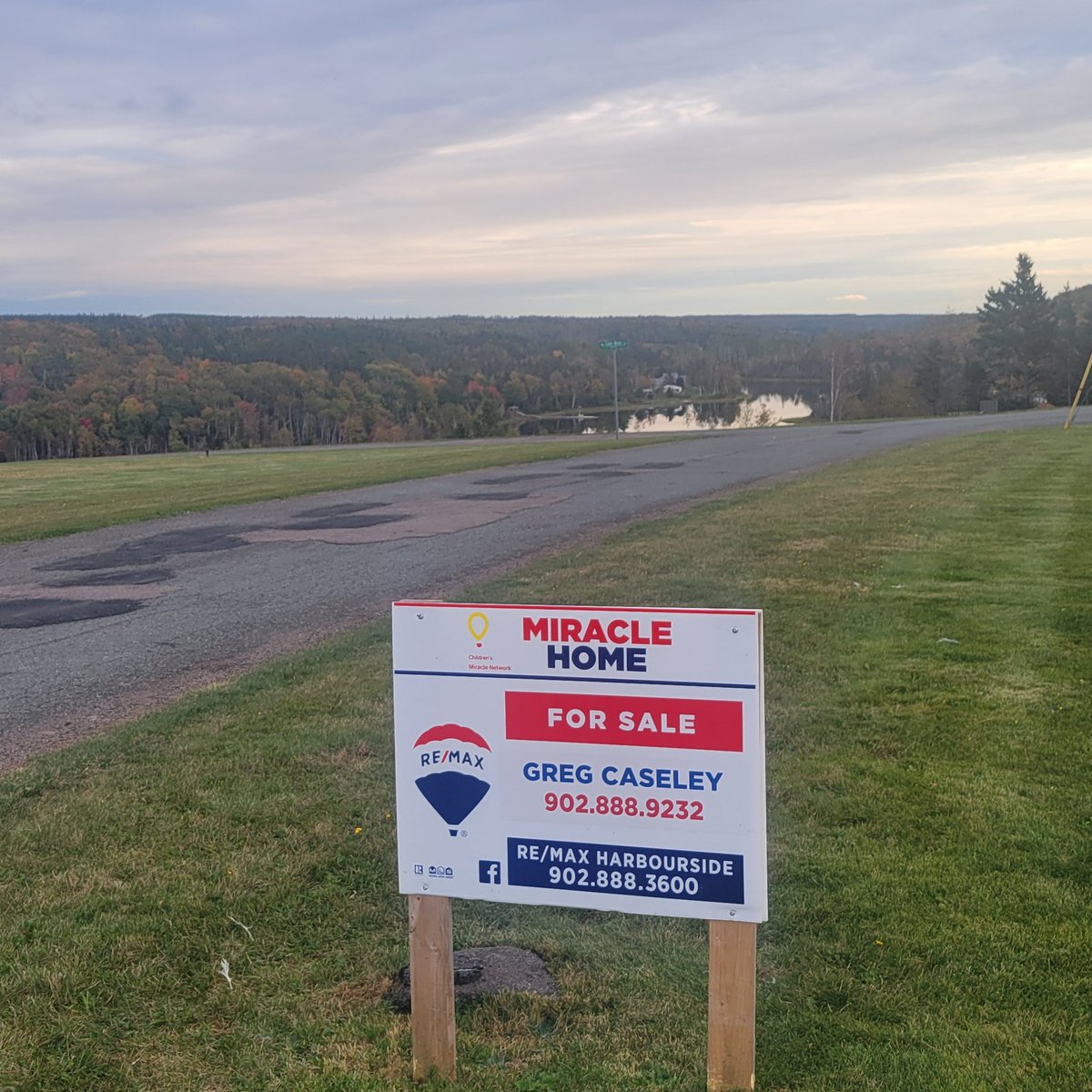 I am a Full Time Real Estate Sales Agent at RE/MAX Harbourside ,Summerside,P.E.I. I can guide you through the process of purchasing  Home ,Business,Farm,Land, or Condo . Call me at 902-888-9232 if you would to set up a meeting to discuss your Real Estate plans.