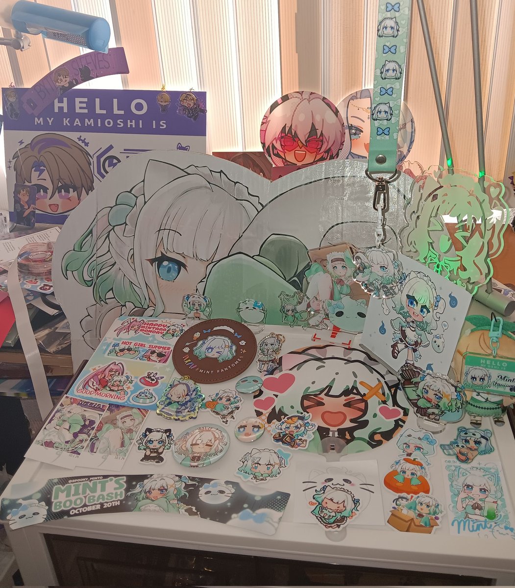 New Mint Fantome merch added to the shrine, from the <a href="/SPOOKY_MINTO/">Mint Cupsleeve 👻💚 Oct 20</a> Mint Fan-Event :D