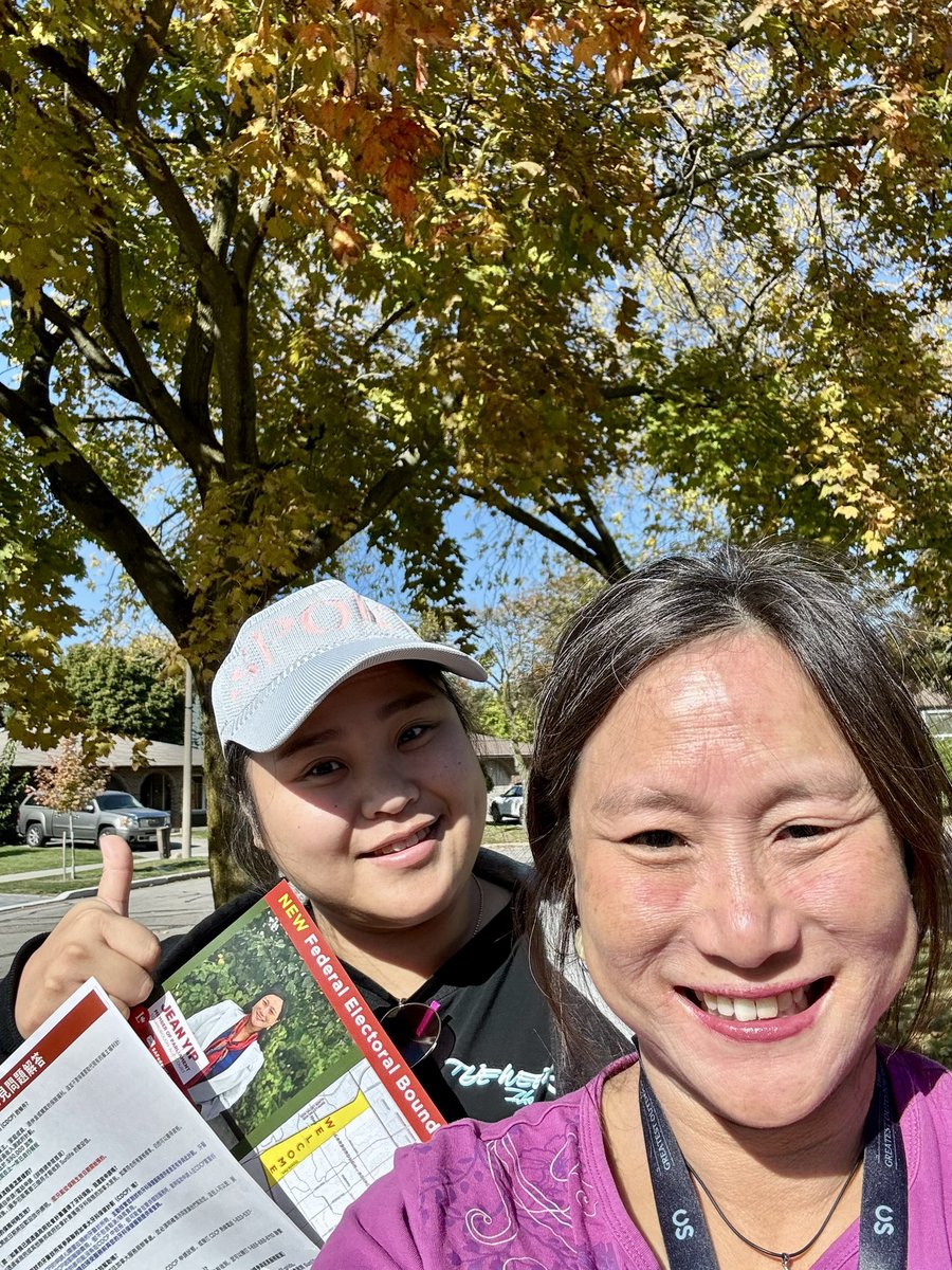 JeanYip3's tweet photo. Such a beautiful sunny ☀️day,  hanging with the dogs 🐶🐕and talking to some truly nice people from the Pleasant View area.  
Come volunteer and #ProtectOurProgress , email SAfederalLiberals@gmail.com  #DOA # ScarboroughAgincourt @liberal_party @LPC_O https://t.co/GmcgKlmTHS