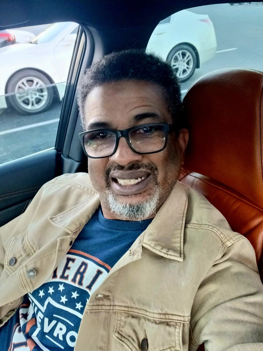 Jimmy_Harper's tweet photo. I just want to say thank you for liking my post and sharing positive energy looking forward to great things ahead π
#EnjoyingLife
Every day is always a great day to smile πππ
#HappySunday
#Sunday
#SundayEvening
#SundayFunday
#SundayMood
#SundayGrooves
#SundayVibes https://t.co/Ukmac8193e