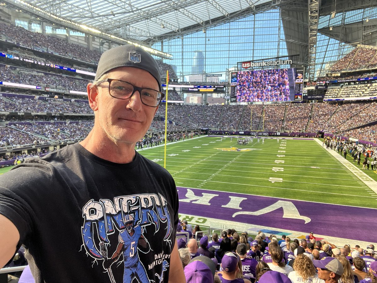 SethHam22's tweet photo. Great game today, not too many angry runs @KyleBrandt https://t.co/idmEVIabvl