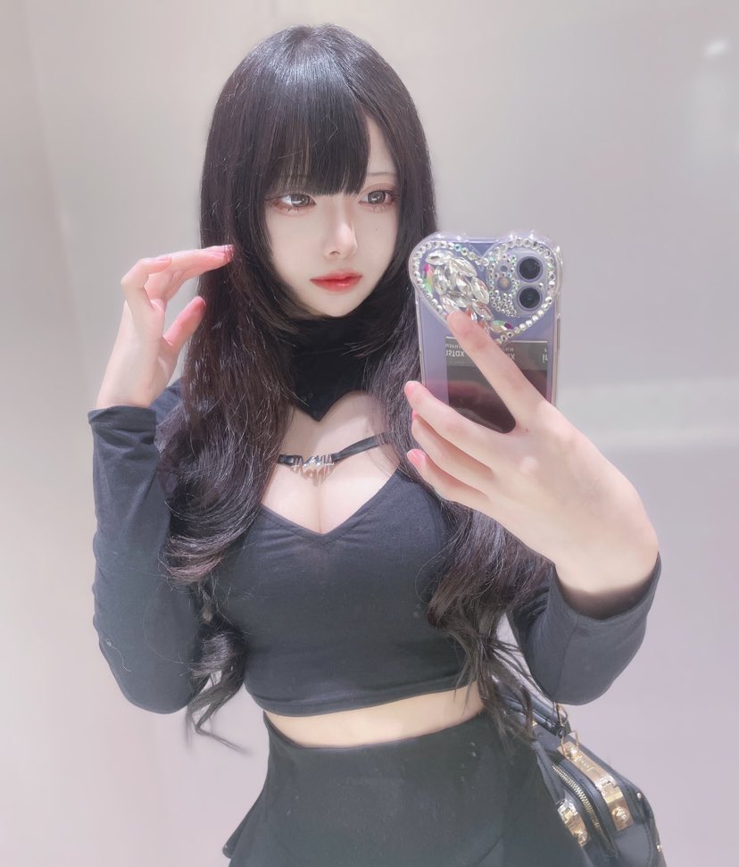 ゆっくりあけび tweet media