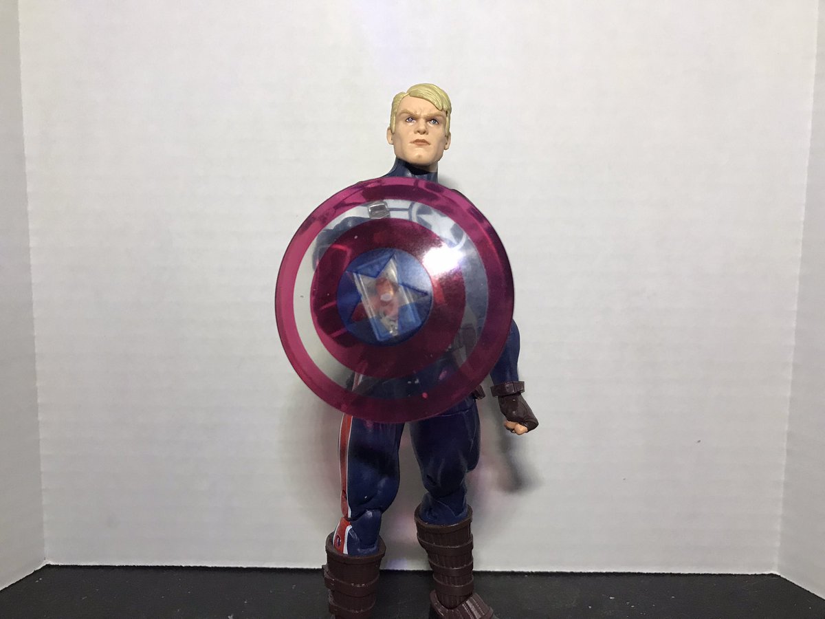 Gohan15243's tweet photo. #MarvelLegends Commander Rodgers and Captain America (Bucky Barnes). I wasn’t going to get these and then Ollie’s had them for 9.99$ each. Both are nice but Bucky takes the cake with accessories. I also busted out the Target exclusive Black Widow for some posing https://t.co/eafSRwazgm
