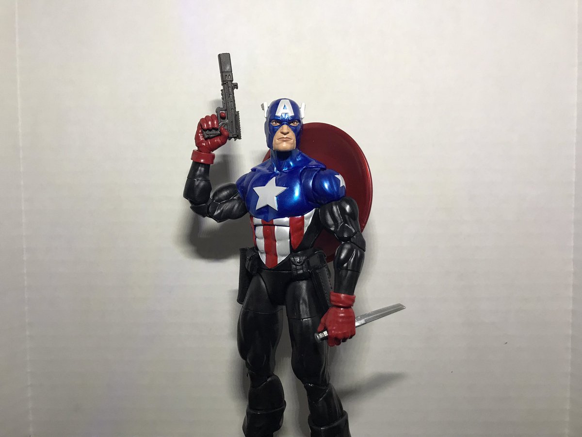 Gohan15243's tweet photo. #MarvelLegends Commander Rodgers and Captain America (Bucky Barnes). I wasn’t going to get these and then Ollie’s had them for 9.99$ each. Both are nice but Bucky takes the cake with accessories. I also busted out the Target exclusive Black Widow for some posing https://t.co/eafSRwazgm