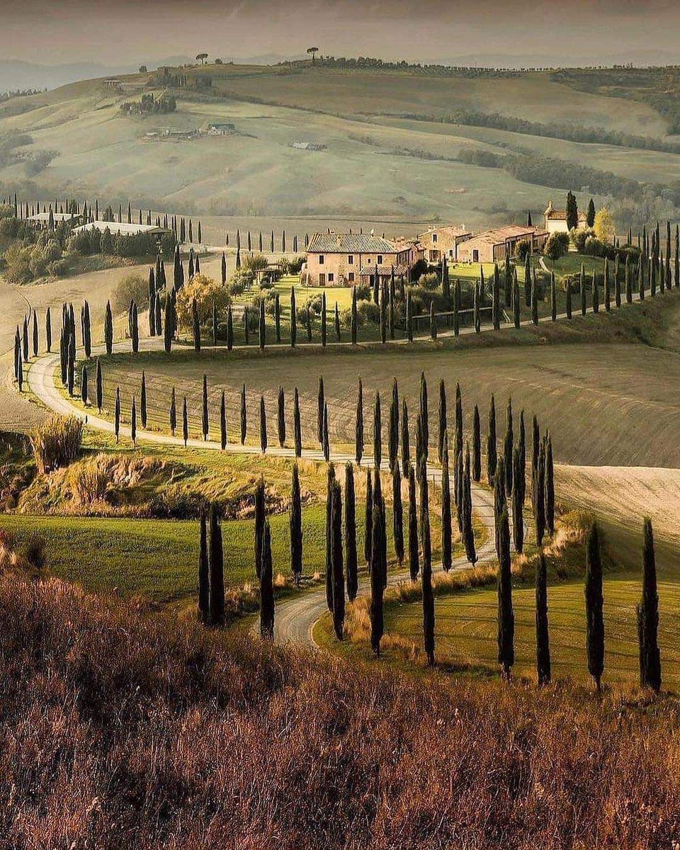 MozartCultures's tweet photo. Şarabın geldiği yer Val d’Orcia, Toskana, Italya https://t.co/JYicjBlbL6