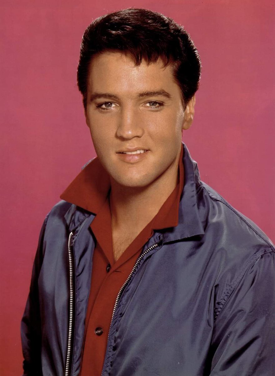 Kissin Cousins publicity shoot.
#Elvis #ElvisPresley #Elvistheking  #Elvis1964 #ElvisHistory #Elvis2024