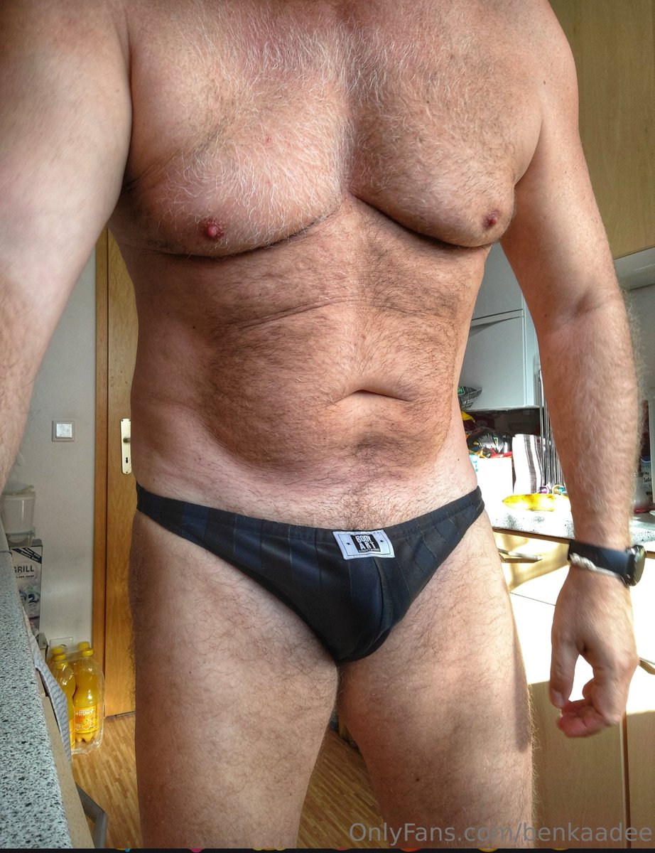 benkaadee's tweet photo. As promised... More!
#big #chest #bigchest #huge #pecs #hugepecs #bodybuildingguy #massivemanhood #bodybuilding #hairy #muscles #furry #hairymuscles #cock #dick #penis https://t.co/26auw7Lq4O