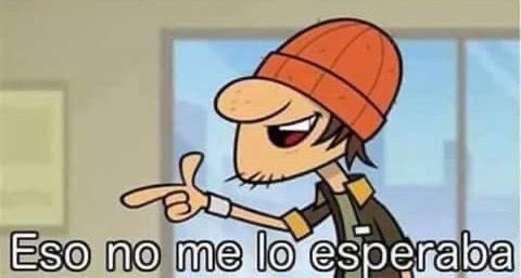Milkshake_new's tweet photo. Micrófono pensando que ya se había salvado #QuiénEsLaMáscara https://t.co/nO56EnlH21