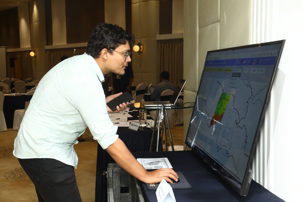 AusAmbNP's tweet photo. IWMI showcased a Municipality-Level Vulnerability and Risk Assessment (MULVAR) tool that supports informed decision-making and guides planning at the municipality level. https://t.co/urjpZKFnPw