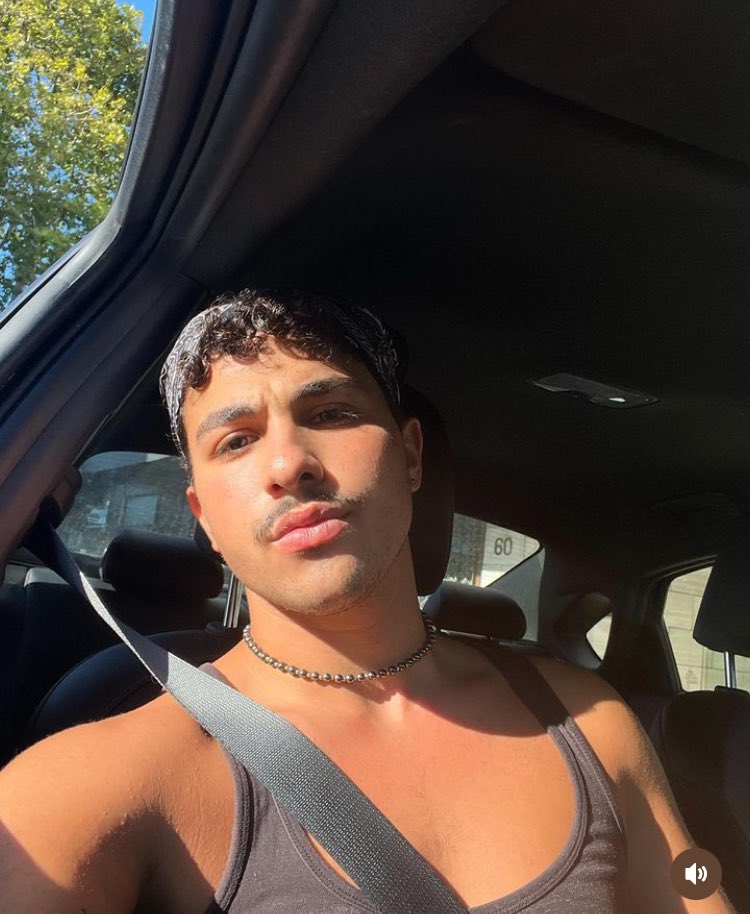 Queerbourhood tweet media