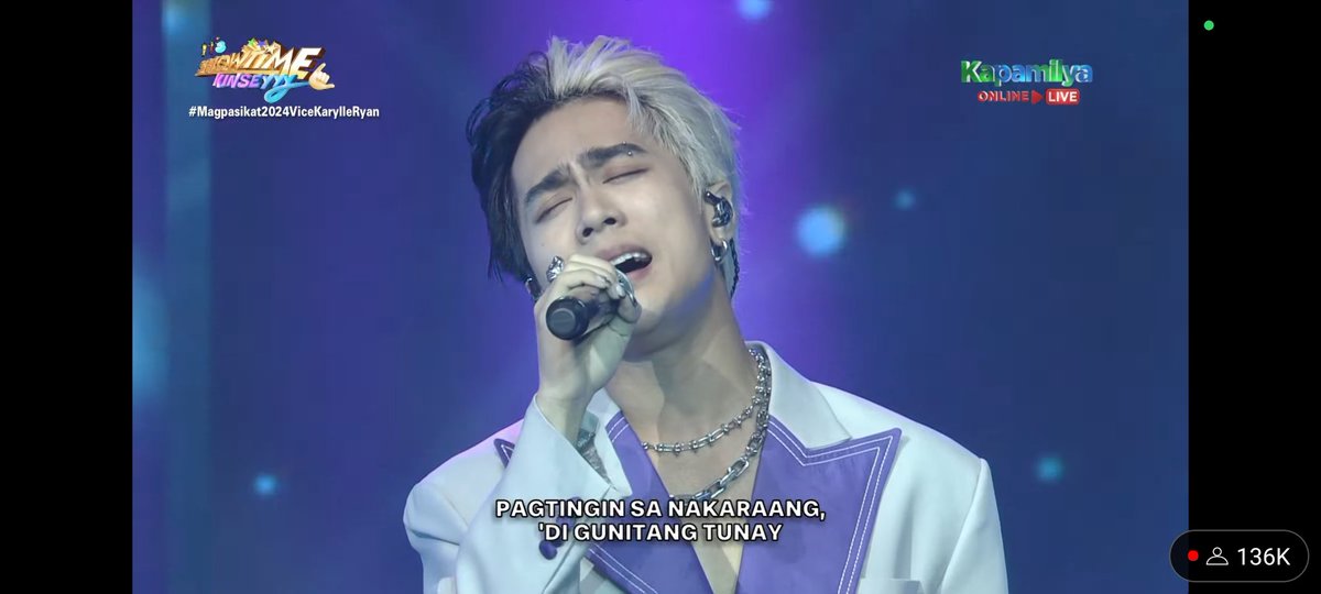 cindypusing's tweet photo. @SB19Official at @itsShowtimeNa 
#Magpasikat2024ViceKarylleRyan https://t.co/xYCZkEEJ3e