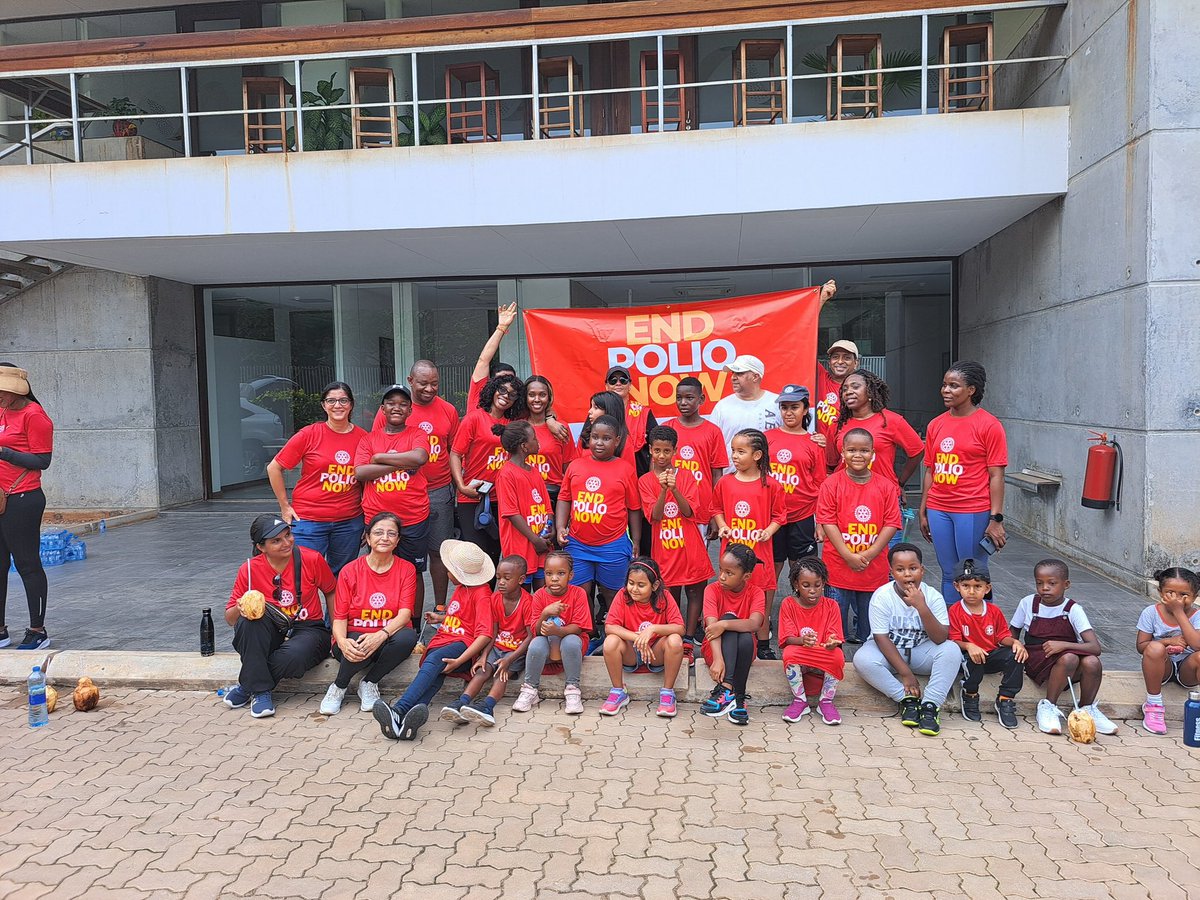 sharmila_bhatt's tweet photo. Rotary members in Dar es Salaam are taking action ahead of #WorldPolioDay (Oct 24) to raise awareness and support polio eradication. On Oct 20, members of RC DSM Oysterbay, Bahari, and partners like MINET walked 5km in support of #EndPolio. #VaccinesWork #EndPolioNow https://t.co/o94eWgNDWP