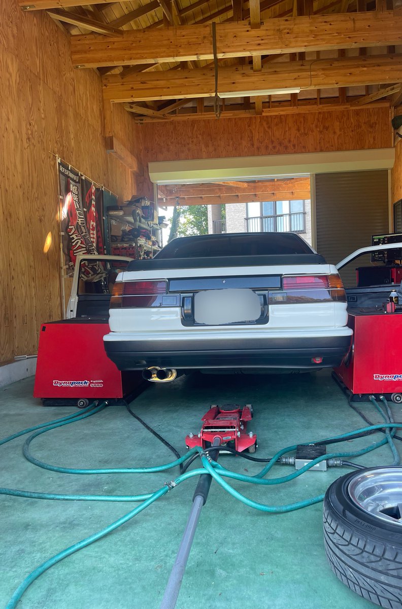 Garage INFINITY tweet media
