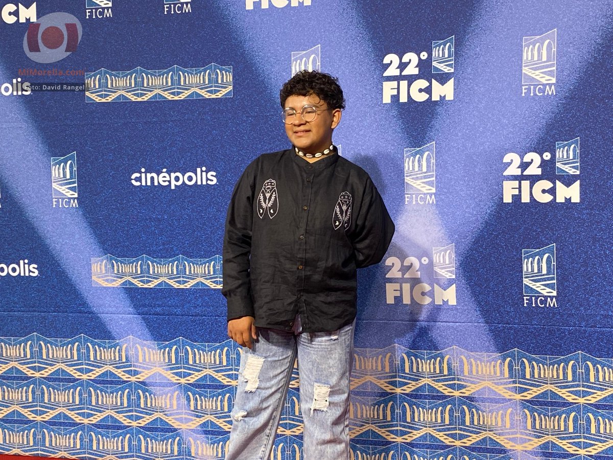 Talento de #Chicharras en el #FICM. Con  muchos de ellos debutando en el cine, y una banda sonora con la esencia  de la comunalidad oaxaqueña, la película aborda la defensa del  territorio y la participación política de las mujeres en sus comunidades

📸David Rangel