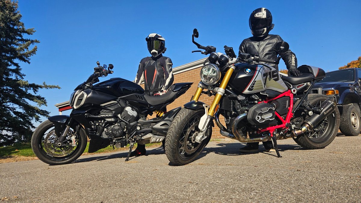 The greatest gift of my life is a partner to ride with. 
Thousands of km with this guy and more to come.  Love my Pup Brucester.
&lt;he's also really fuckin' fast&gt;
#gayrider #gaybiker #gearhead