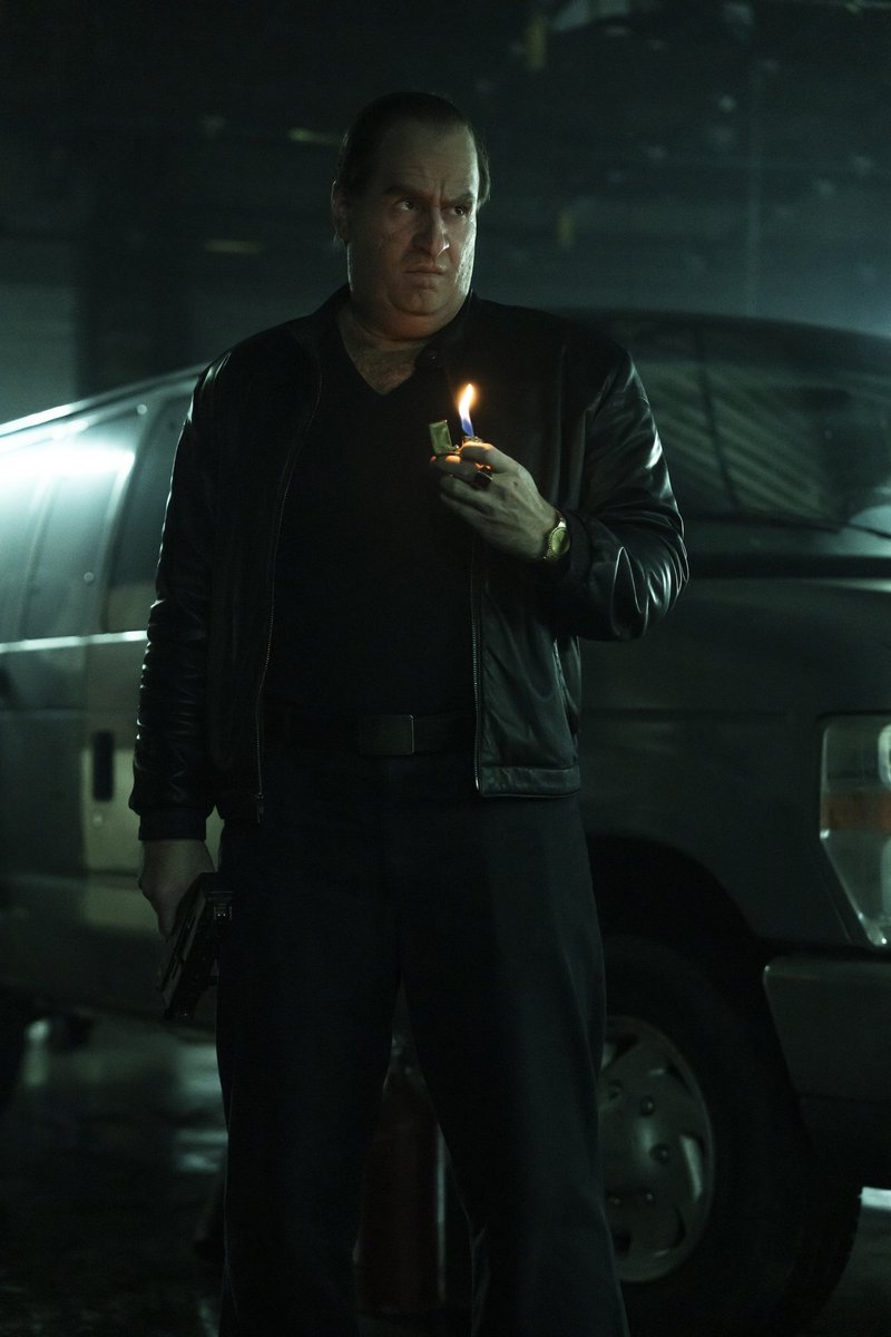 _DCCBRASIL's tweet image. 🚨 VÃO ASSISTIR 

Um novo episódio da série THE PENGUIN chegou na Max! #Pinguim