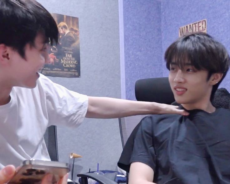 "Q hyung is always bright, a really good person, and has no flaws, so i like him. i know it because i can distinguish good people. people who like Q hyung are all good people too." - Kim Sunwoo
