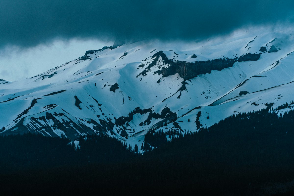 StreamCompassTV's tweet photo. Travel documentaries have never looked this good. 🎥 From adventure travel to destination highlights, https://t.co/R71PQKsjzN has it all. See it now: [https://t.co/Fz72t2ckn5] 

#ExploreWithCompass #documentaries #travel https://t.co/Jde95iGG0s