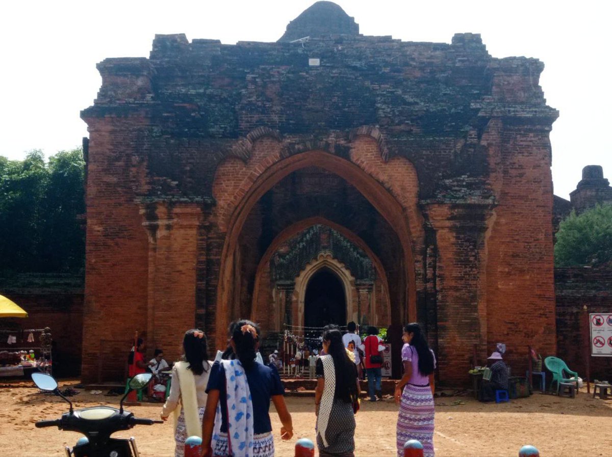 seaarch's tweet photo. Bagan and Mount Popa saw a major increase in visitors during the Thadingyut Festival 2024, boosting local tourism. #myanmar #bagan #mountpopa #thadingyut #southeastasianarchaeology
https://t.co/d0ZqXoLqoM https://t.co/UKNY0ICuJ6