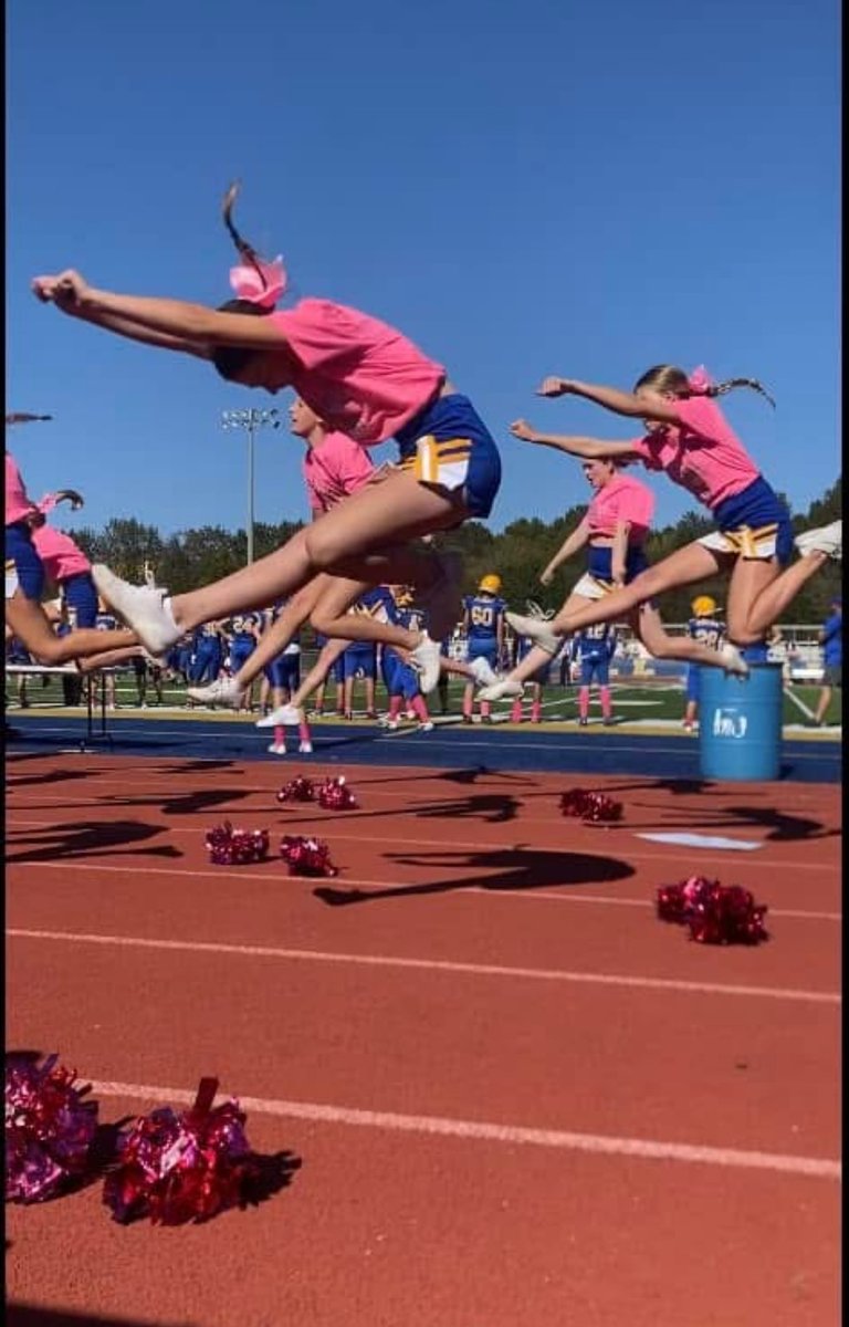 In October we wear Pink.  Last home game for the season and some big <a href="/HowellJrVikings/">JrVikingsFootball</a> wins 🙌🏼🏈
💗Honored to show our love for all those affected by breast cancer.  Especially our very own Coach Dana💗