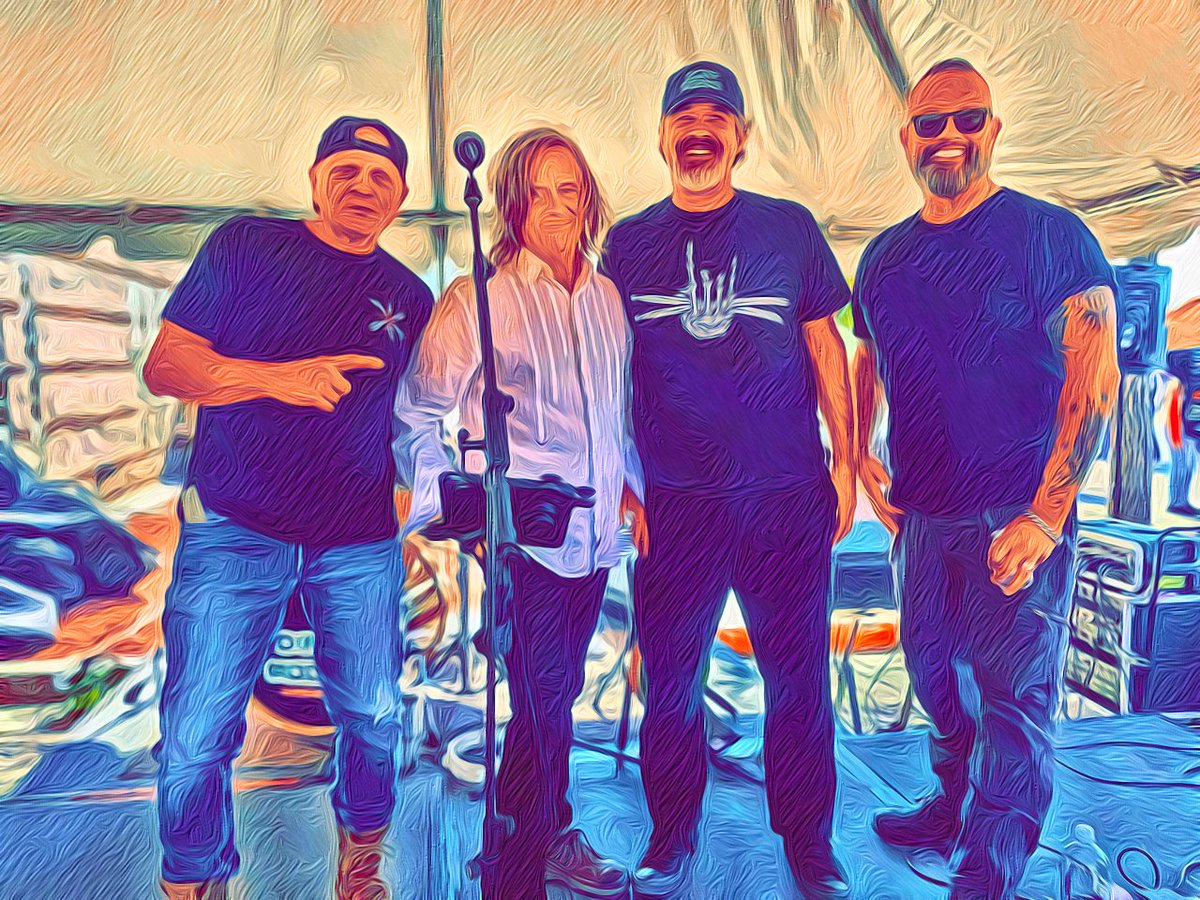 #ToysForTots #ThunderbirdHarley #DirtyModine #rocknroll