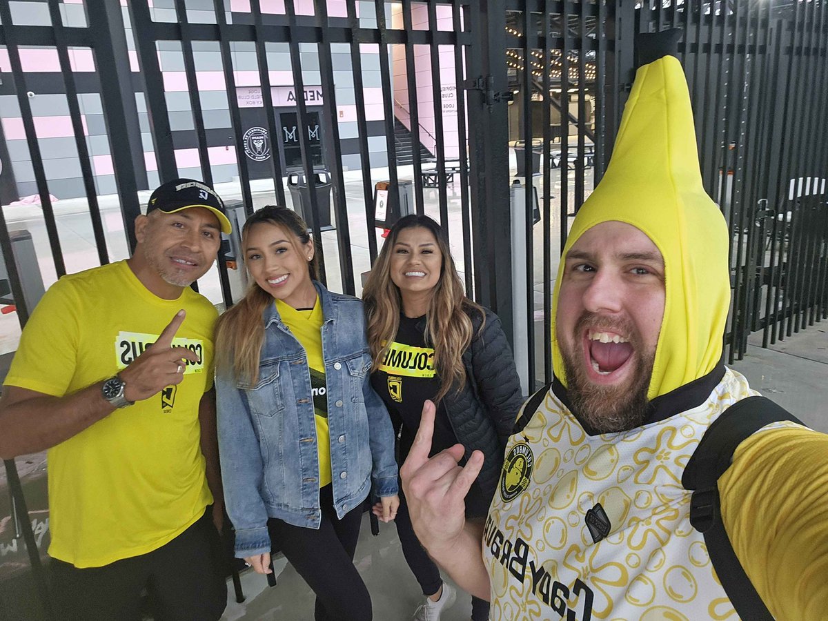 CapyBrava tweet media