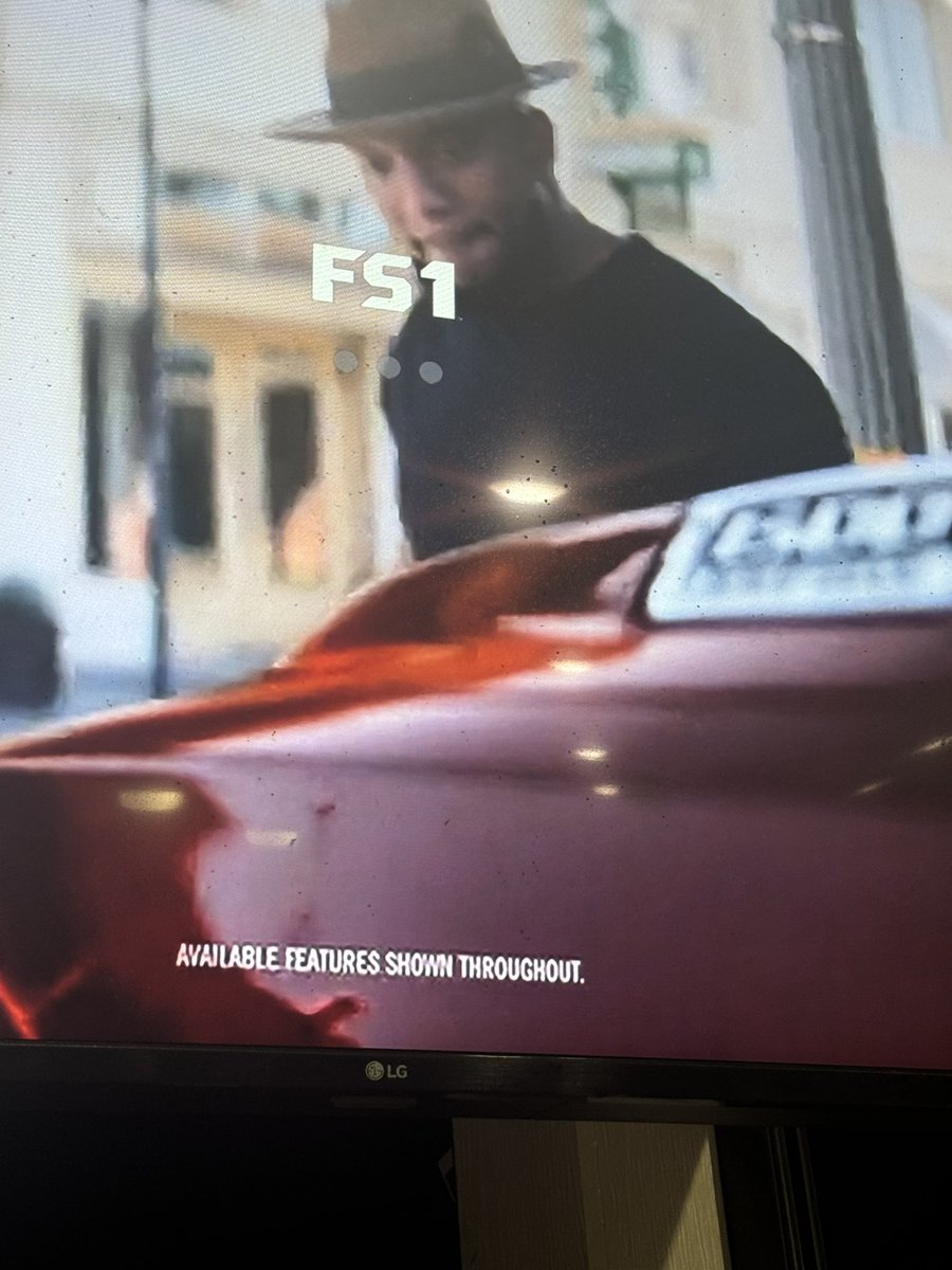 LarryJohns13's tweet photo. @Xfinity 
When does it stop? 
When will y’all’s services be worth a fuck.
Y’all charge a lot for shitty service. https://t.co/DhSimE71qs