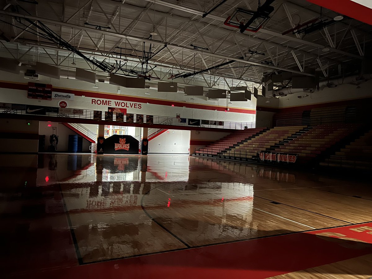 D_Wehunt's tweet photo. Feels like Christmas Eve tonight! Excited to officially kick off year 1 tomorrow with @Rome_MBB ! #GYJ https://t.co/haVvF4HZer