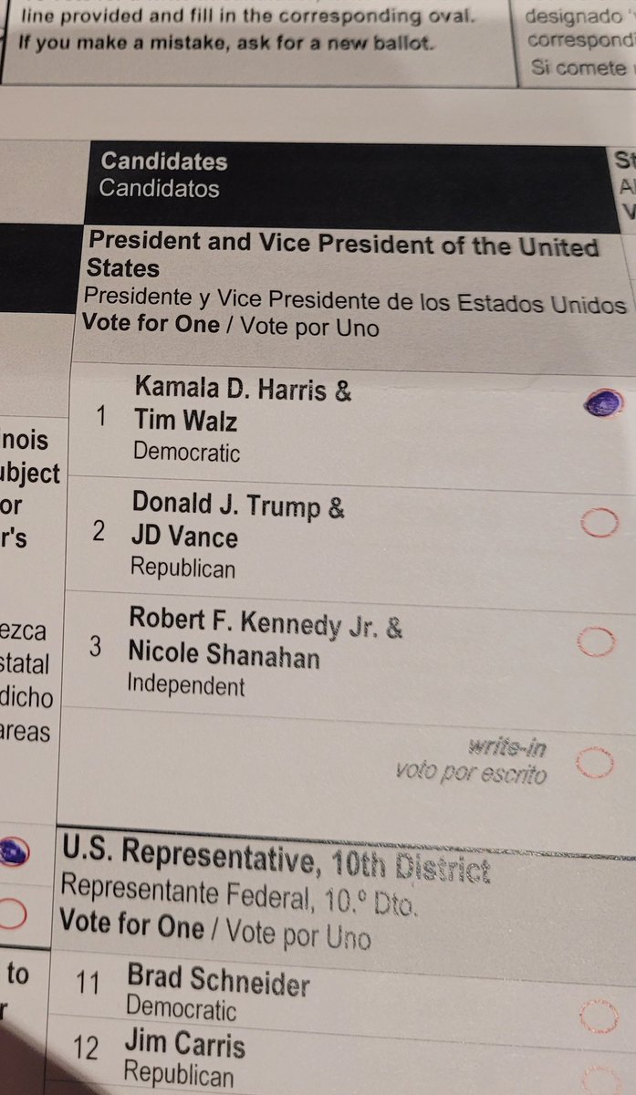 Voted in Illinois! #HarrisWalz2024 #VoteBlue2024ProtectWomensRights #VoteBlueToSaveAmerica