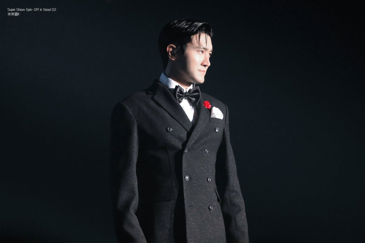 imqqqii17's tweet photo. 🌹S.P.Y🌹
#SuperShow_Spinoff_Halftime
#SpinOff_Halftime
#SUPERJUNIOR
#슈퍼주니어
#Siwon
#崔始源
#최시원
#シウォン https://t.co/FLRmcB8Ari